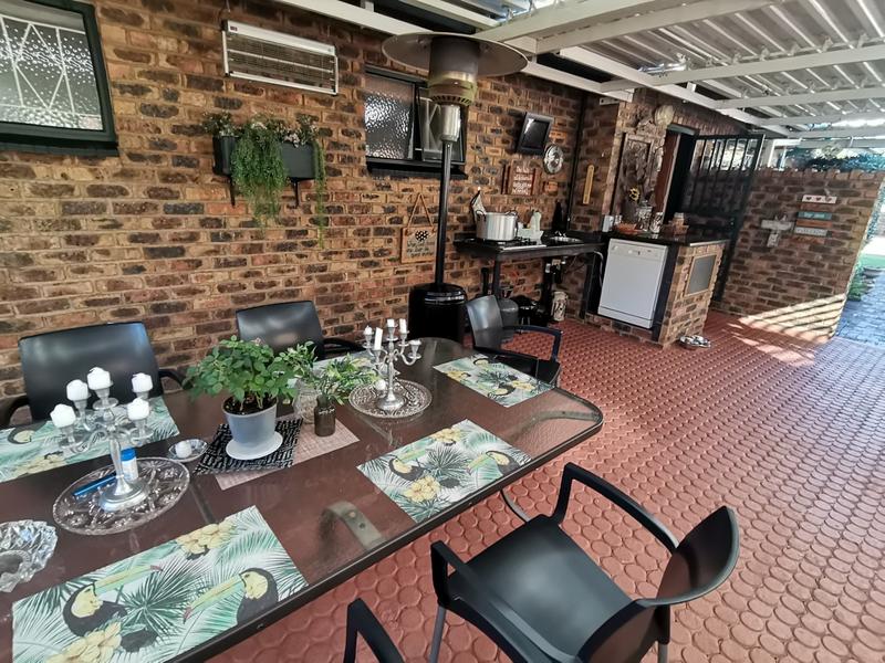 4 Bedroom Property for Sale in Vaalpark Free State